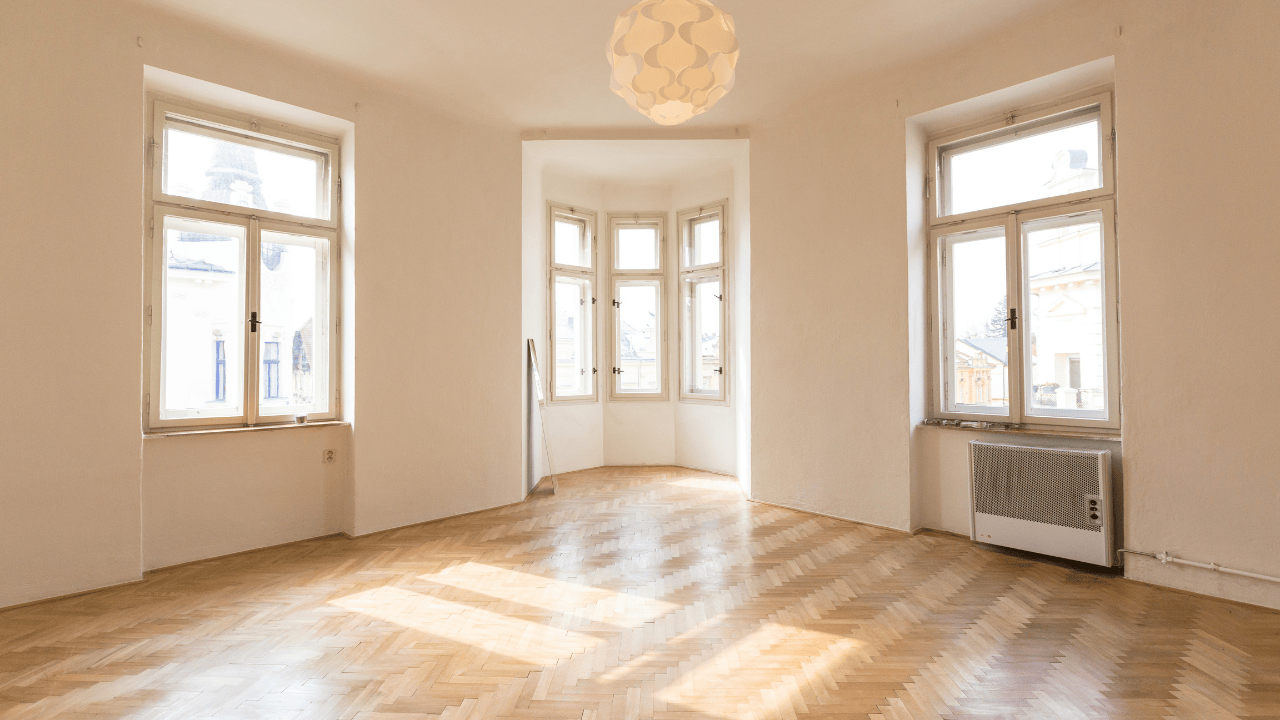 3-Bedroom Apartment at Peterson Ave